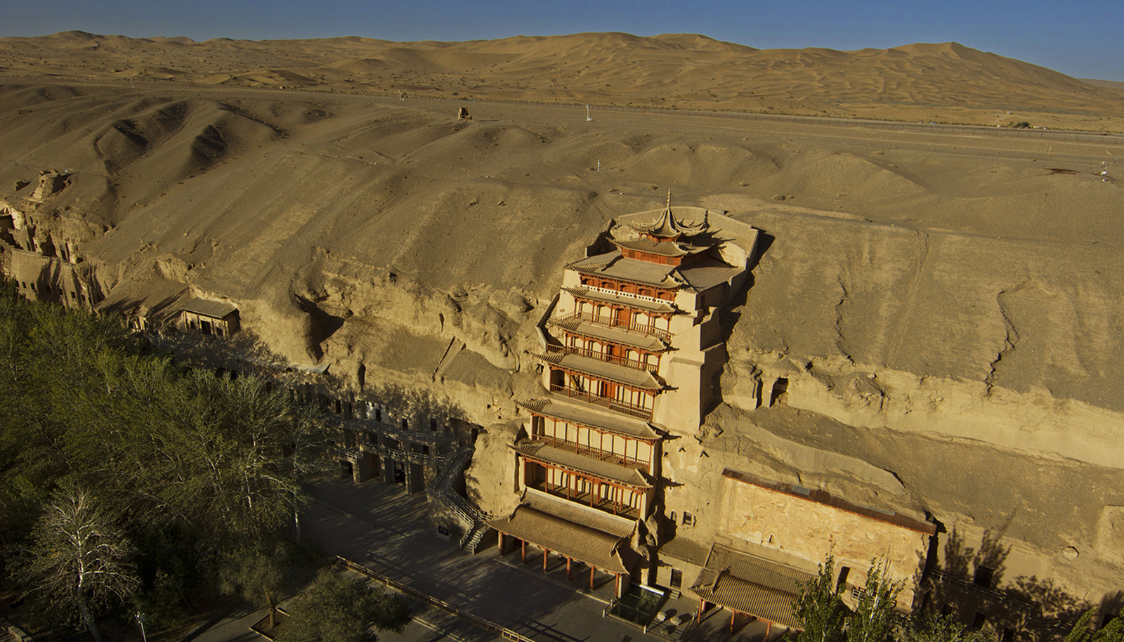 穿越时空的甘肃，历史与现代的奇妙交融之旅